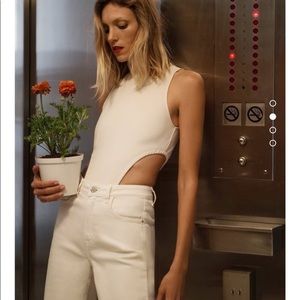 Zara White Sleeveless Crop Top